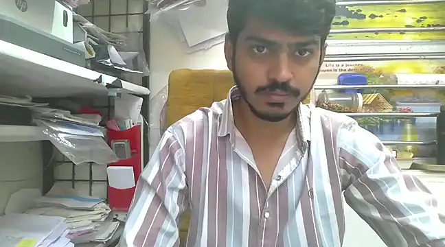 cute modell online show from 02-07-25, 07:40