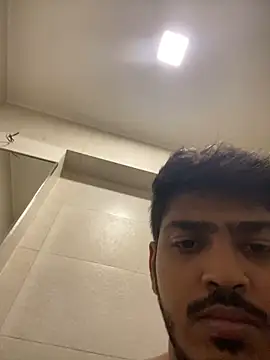 cute modell online show from 10-17-25, 04:42