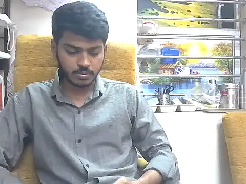 Snapshot of cute_modell chatting on 02-03-26, 12:43 cute modell online show from 02-03-26, 12:43