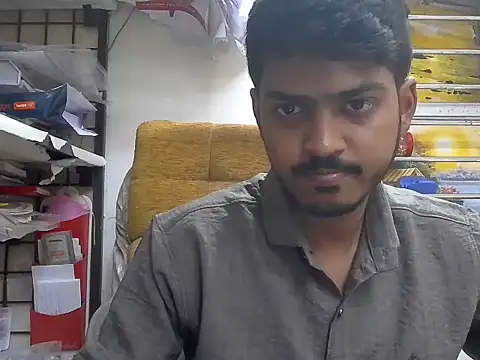 cute modell online show from 12-20-25, 12:08