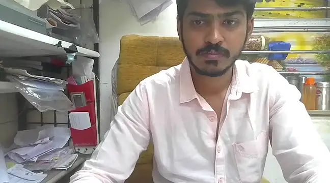 cute modell online show from 02-14-25, 09:55