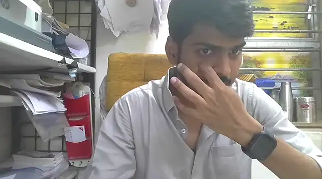 cute modell online show from 03-10-25, 12:49