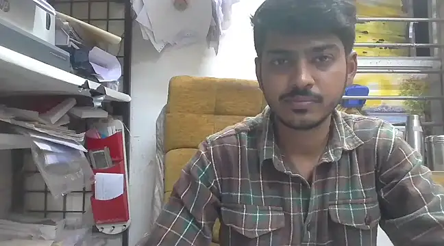 cute modell online show from 03-07-25, 12:56