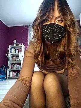 Akemi rossi online show from 12-19-25, 12:40