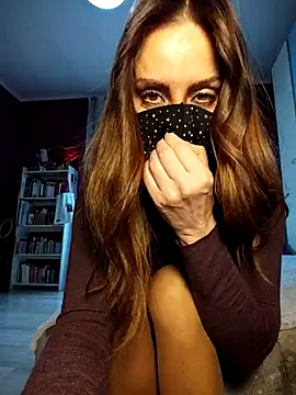 Snapshot of Akemi_rossi chatting on 03-09-26, 01:14 Akemi rossi online show from 03-09-26, 01:14