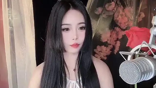 ying-love520 online show from 02-09-25, 08:32