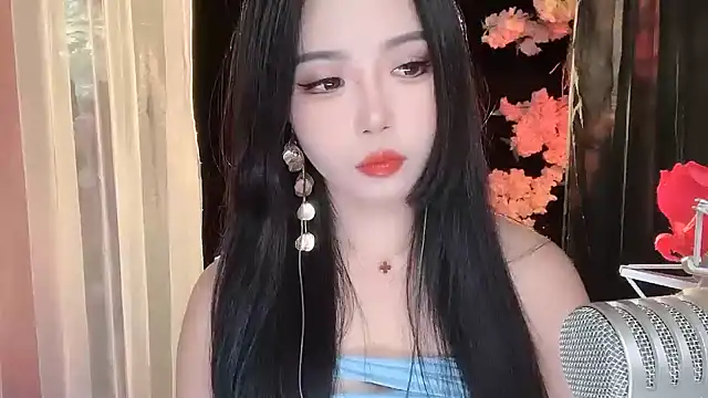 ying-love520 online show from 03-12-25, 08:19