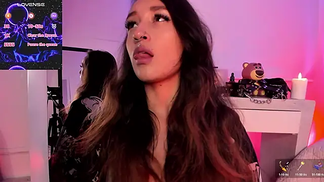 coral jonesss online show from 12-01-25, 03:57