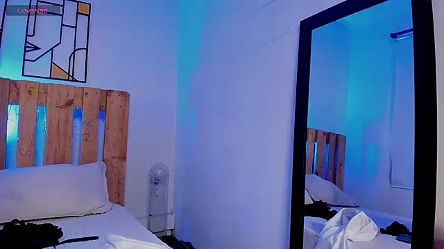 coral jonesss online show from 09-13-25, 03:45