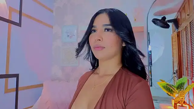 CharlotteGraay online show from 02-25-26, 07:47