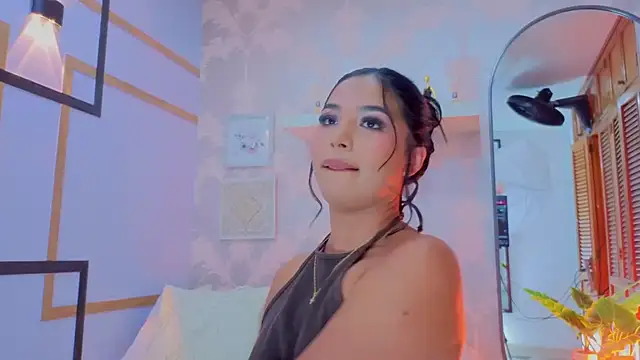 CharlotteGraay online show from 03-11-26, 08:03