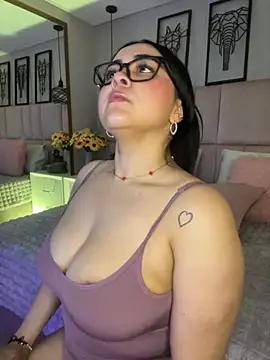 Sara  collins   online show from 09-20-25, 12:21