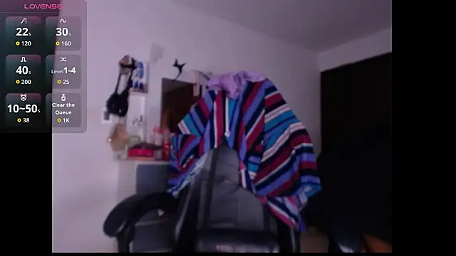 leslycarsson online show from 11-30-25, 09:15