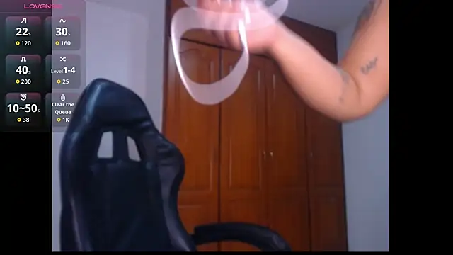 leslycarsson online show from 01-18-26, 05:11