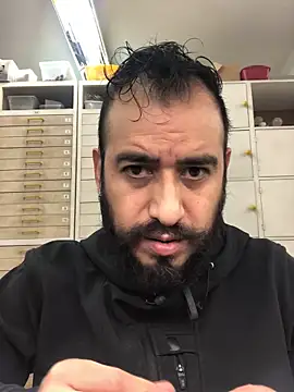 Snapshot of leonardohot1987 chatting on 01-31-25, 04:48 leonardohot1987 online show from 01-31-25, 04:48