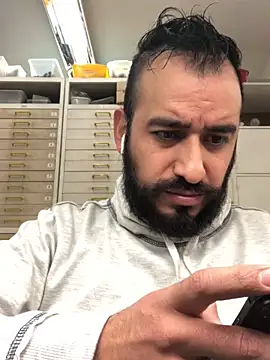 Snapshot of leonardohot1987 chatting on 01-28-25, 04:52 leonardohot1987 online show from 01-28-25, 04:52