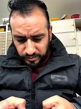 leonardohot1987 online show from 01-06-26, 05:39