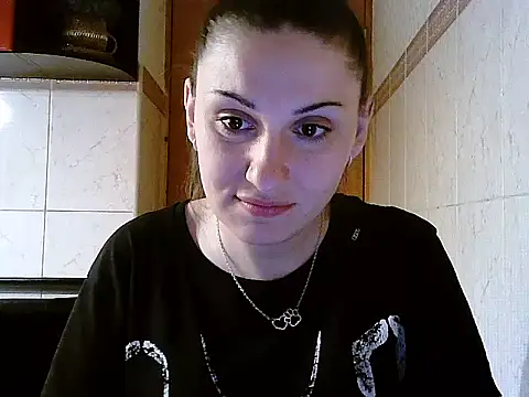 Yuliia30 online show from 04-08-26, 04:30