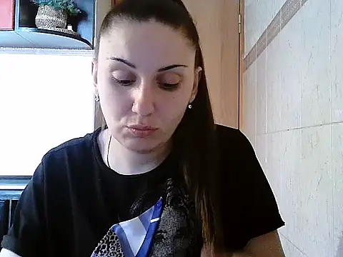 Snapshot of Yuliia30 chatting on 03-01-26, 01:11 Yuliia30 online show from 03-01-26, 01:11