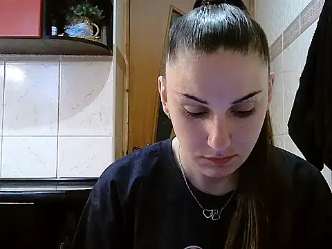 Yuliia30 online show from 05-10-26, 09:24