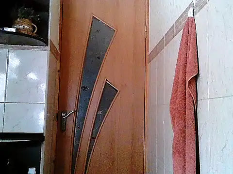 Snapshot of Yuliia30 chatting on 02-06-26, 07:37 Yuliia30 online show from 02-06-26, 07:37