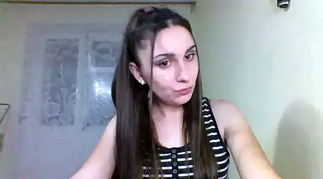 Yuliia30 online show from 01-11-25, 04:14