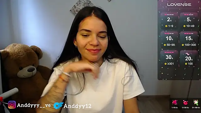 Snapshot of Anddyy__ chatting on 05-13-26, 02:13 Anddyy online show from 05-13-26, 02:13