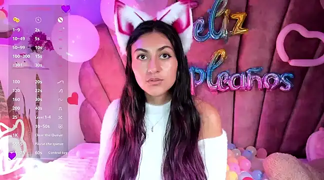 sweetfoxy 17 online show from 02-18-25, 10:03