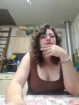 Snapshot of Jyleta chatting on 07-14-26, 02:05 Jyleta online show from 07-14-26, 02:05