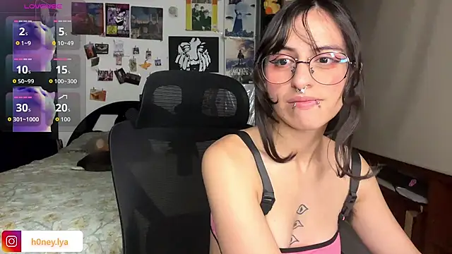 B0nnie H0ney online show from 06-25-26, 12:52