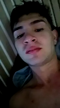 Snapshot of orlando_yate chatting on 03-10-25, 05:22 orlando yate online show from 03-10-25, 05:22