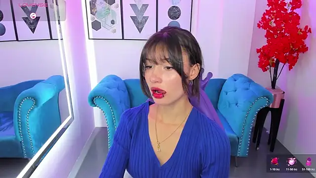 Snapshot of Akaza_Hakuji_ chatting on 10-18-25, 12:29 Akaza Hakuji online show from 10-18-25, 12:29
