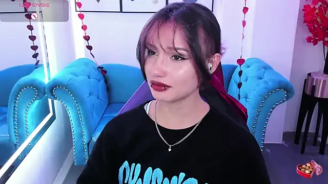 Snapshot of Akaza_Hakuji_ chatting on 02-11-26, 12:38 Akaza Hakuji online show from 02-11-26, 12:38