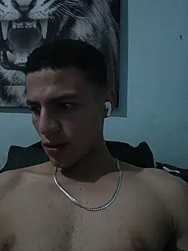 dany hardy online show from 11-13-25, 03:54