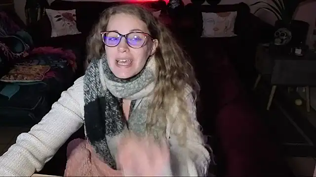 Miss luxiole online show from 11-07-25, 05:39