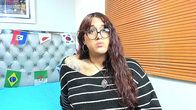 Snapshot of kathepickmanx chatting on 06-25-26, 03:48 kathepickmanx online show from 06-25-26, 03:48
