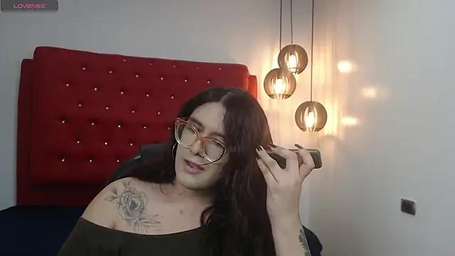 kathepickmanx online show from 12-14-25, 03:35