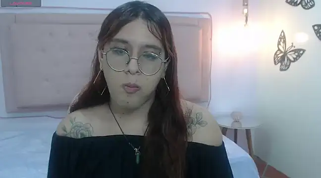Snapshot of kathepickmanx chatting on 03-19-25, 03:20 kathepickmanx online show from 03-19-25, 03:20