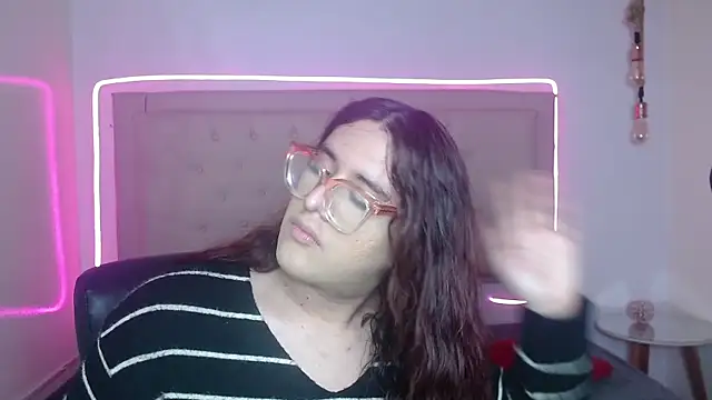 Snapshot of kathepickmanx chatting on 10-11-25, 03:29 kathepickmanx online show from 10-11-25, 03:29