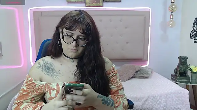 kathepickmanx online show from 04-18-26, 03:31