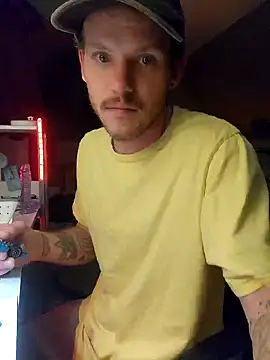 SoxxyNsh online show from 11-19-25, 03:39