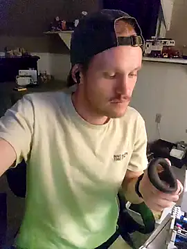 SoxxyNsh online show from 11-14-25, 05:22