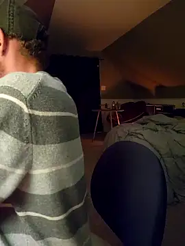 SoxxyNsh online show from 11-18-25, 05:00