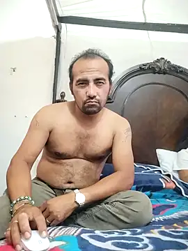 Snapshot of Goloso2423 chatting on 12-03-25, 08:25 Goloso2423 online show from 12-03-25, 08:25