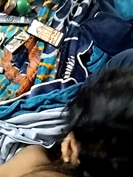 Snapshot of Goloso2423 chatting on 01-07-26, 12:43 Goloso2423 online show from 01-07-26, 12:43