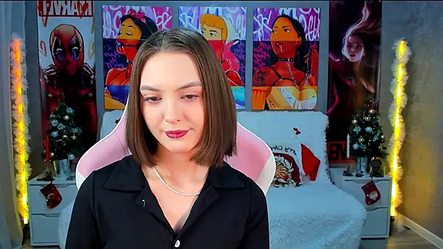 JesssWalker online show from 12-14-25, 06:57