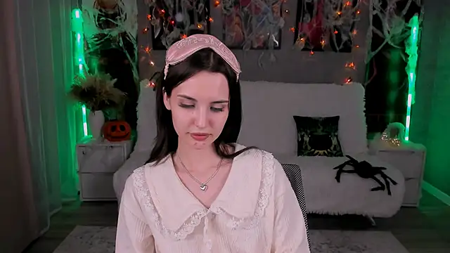 SamanthaaaWalker online show from 10-08-25, 08:31