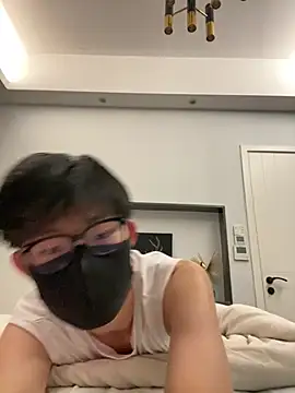 Snapshot of zhsase chatting on 05-16-26, 03:22 zhsase online show from 05-16-26, 03:22