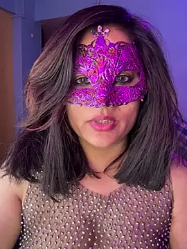 Snapshot of Ayeshaa__25 chatting on 03-13-25, 10:15 Ayeshaa  25 online show from 03-13-25, 10:15