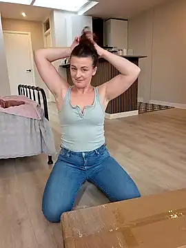 cumtomama online show from 11-04-25, 03:27